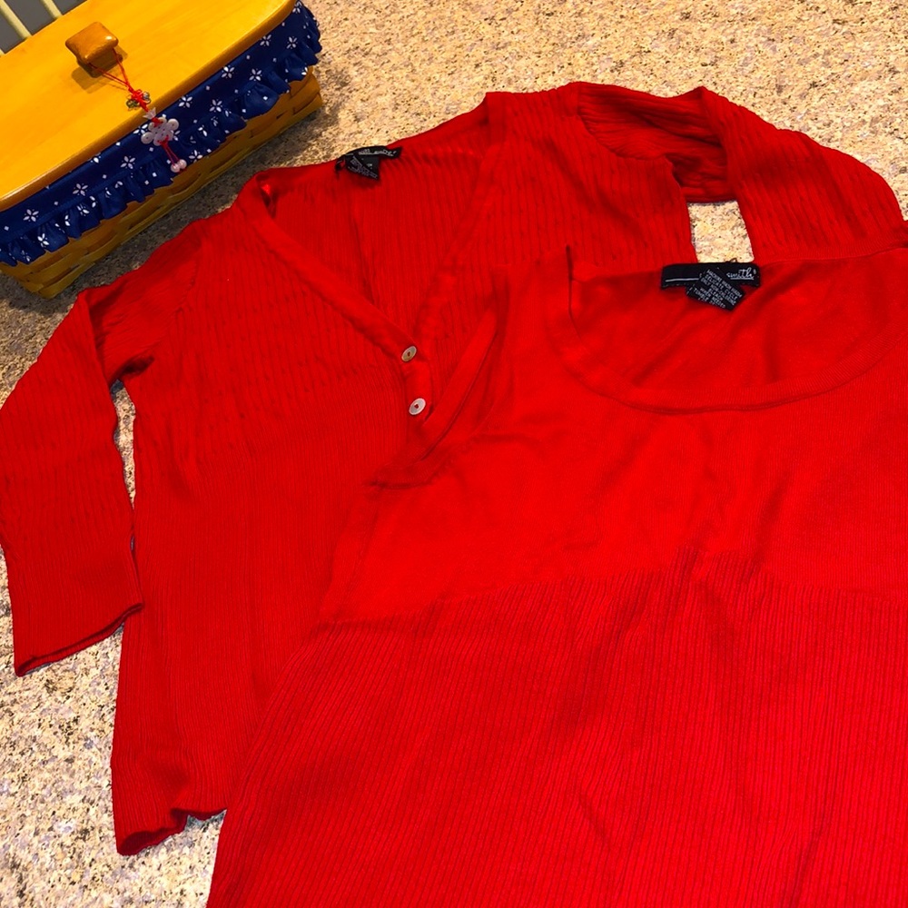 Willi Smith Red Light Weight Sweater Set Size Small Holiday Attire